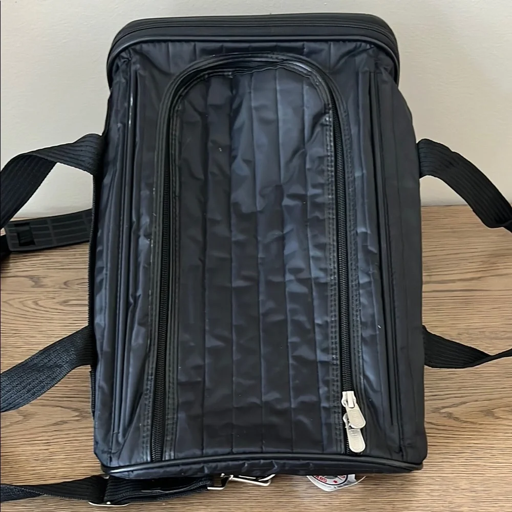 Medium Sherpa Soft Sided Animal Carrier Black